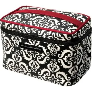 A Petunia Pickle Bottom bag made for all women. No babies required.
