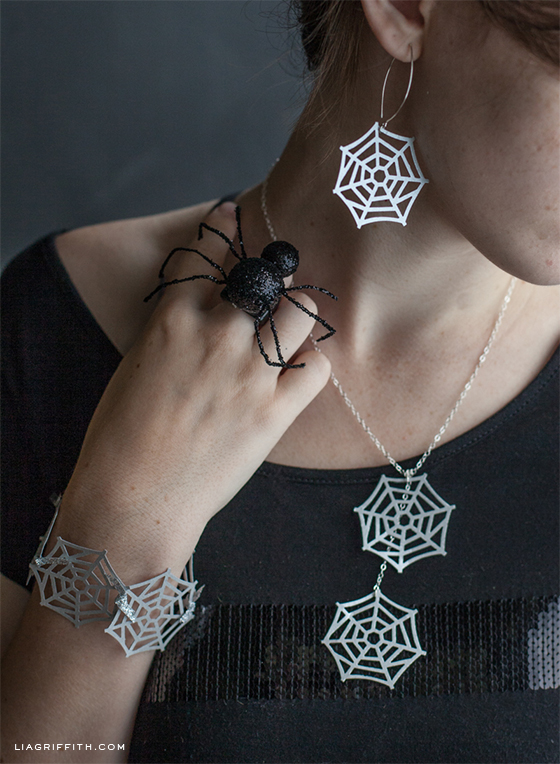 Halloween craft ideas for tweens and teens: DIY spider web jewelry tutorial at Lia Griffith