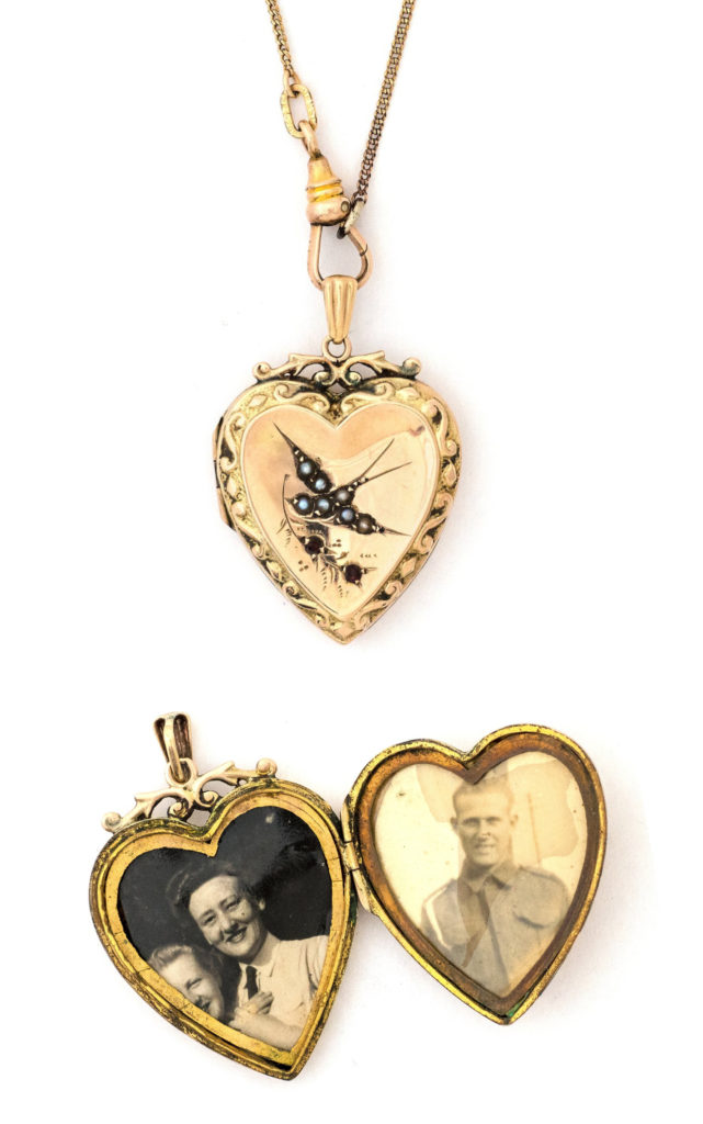 Meaningful Mother's Day gifts for mom or grandma: A one-of-a-kind vintage locket with photos of you or the grandkids | Mother's Day Gift Guide Meaningful Mother's Day gifts for mom or grandma: A one-of-a-kind vintage locket with photos of you or the grandkids | Mother's Day Gift Guide