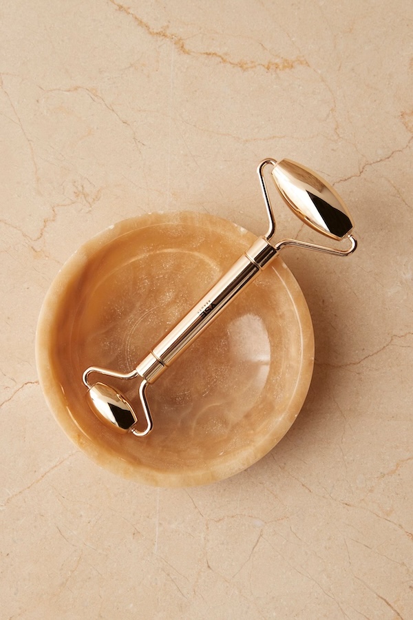 YSE Beauty Golden Face Roller