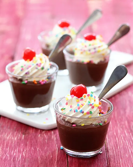 Homemade pudding recipe: How to make Chocolate Pudding at Bakers Royale via Cool Mom Picks