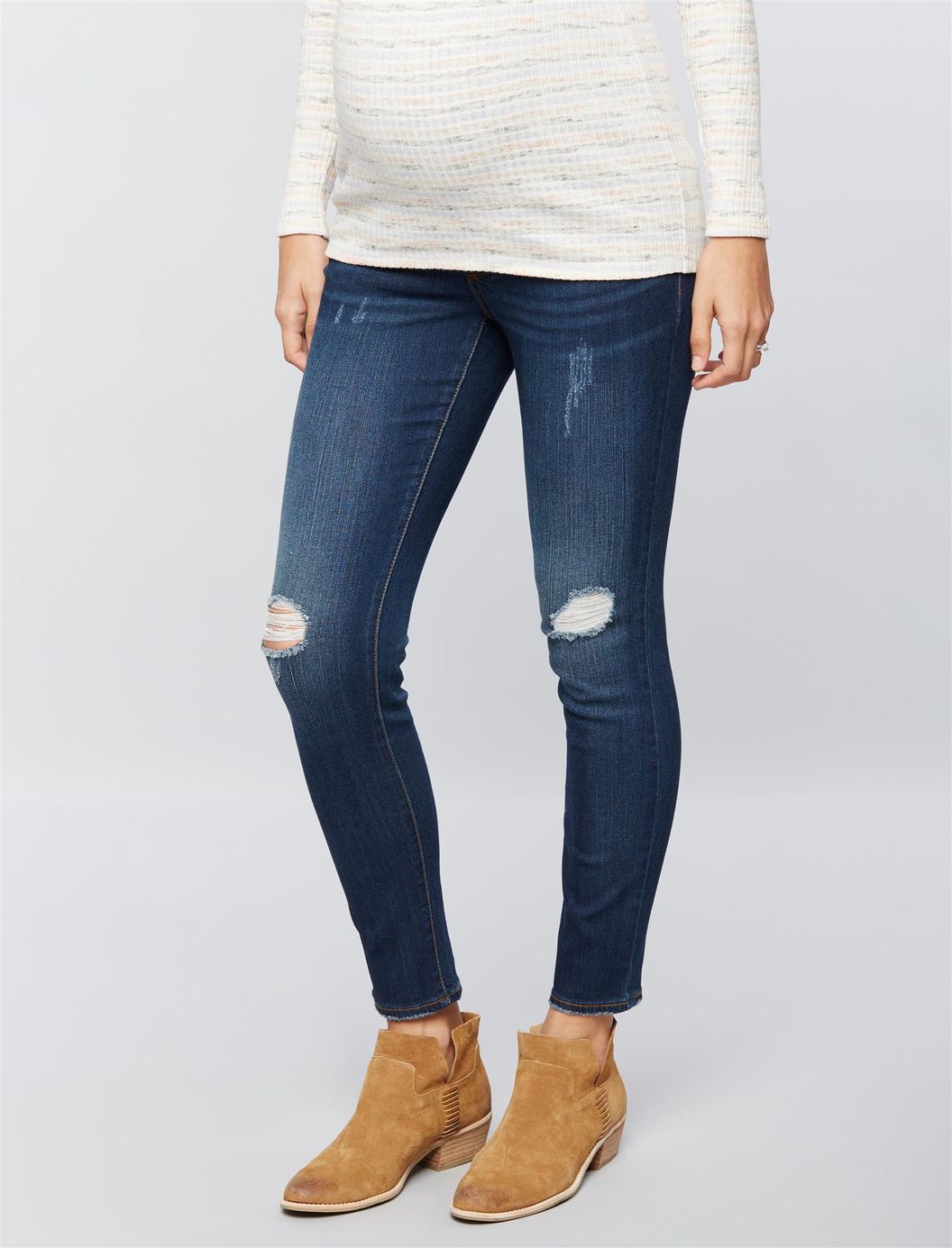 Maternity staples for fall: Luxe Essentials Maternity Jeggings | A Pea in the Pod