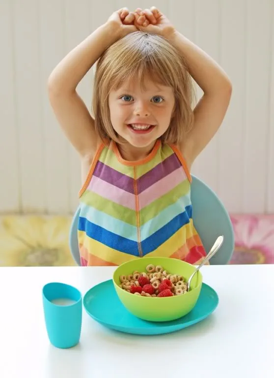 Dishes for kids that are safer than plastic - they only look like plastic
