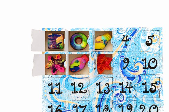 Creative advent calendars for kids: Crayon advent calendar | Art to the Extreme 