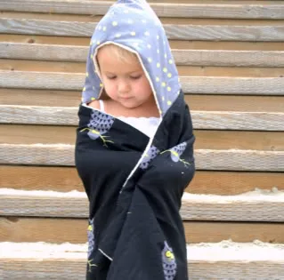 How do hoodie bath towels for kids get better? It's a snap.