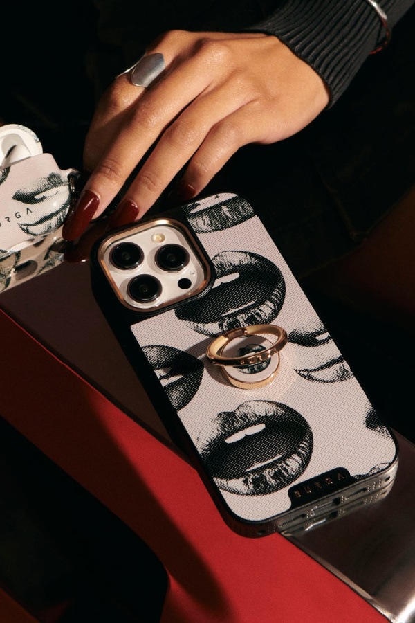 Best gifts for girlfriend: Chic tech accessories and phone cases from Burga