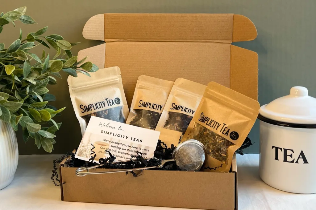 Simplicity Teas Looseleaf Tea of the Month Gift Box