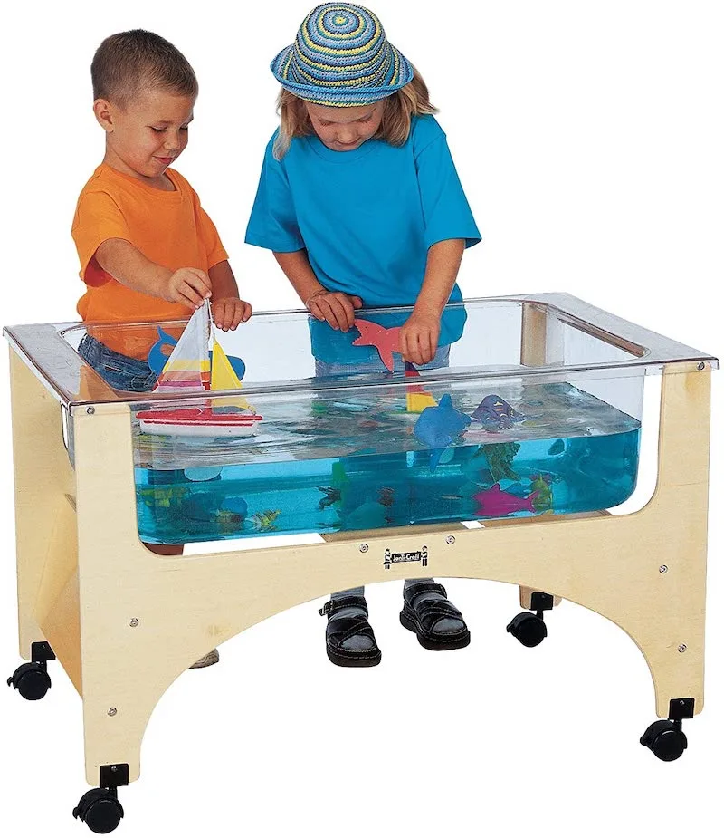 Fun outdoor water toys for kids: Cool off with a game of water baseball. How fun is that?