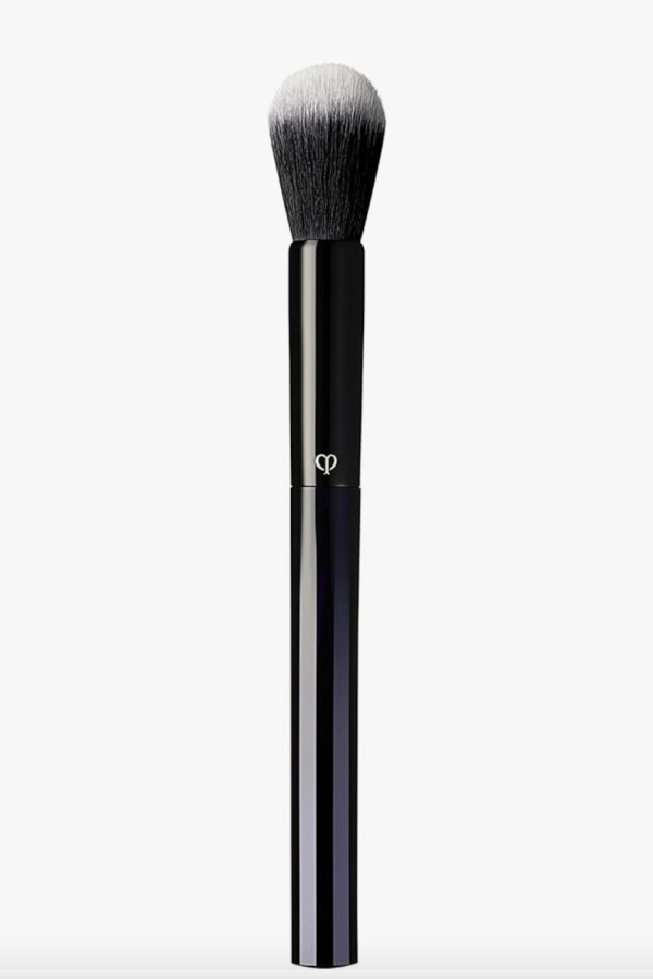 Last minute beauty gifts for Mom: Clé de Peau Beauté handcrafted Japanese blush brush