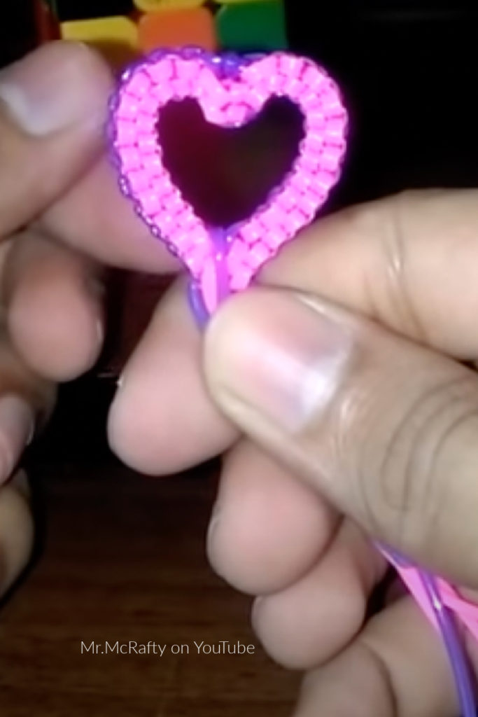 Coolest lanyard patterns: Heart lanyard tutorial by Mr McRafty