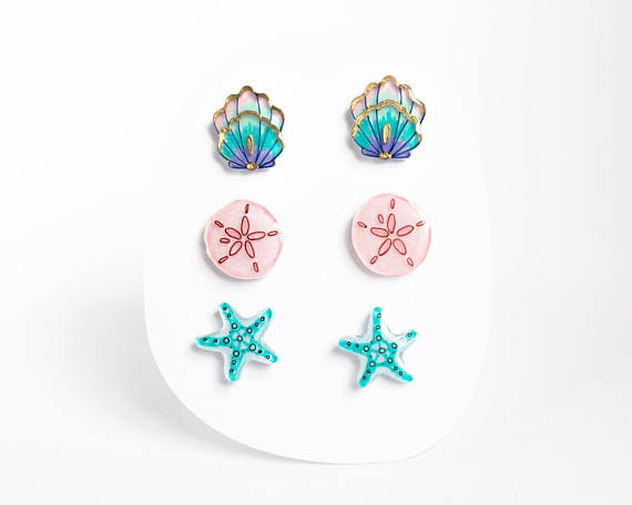 Mermaid gifts: Mermaid earrings | Poptone