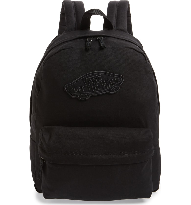Cool backpacks for tweens and teens: Vans backpack in black on black Cool backpacks for tweens and teens: Vans backpack in black on black