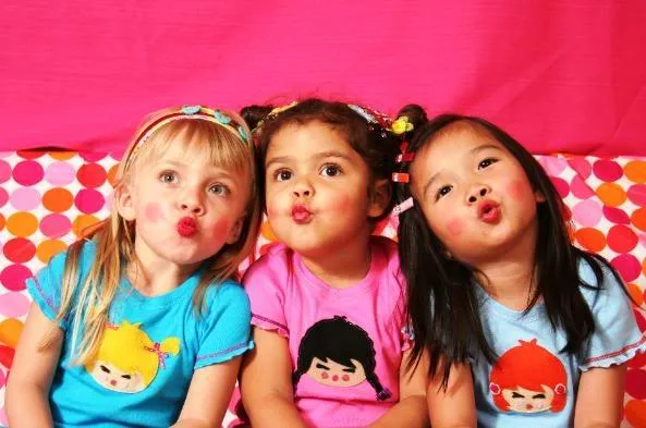 Besitos Designs: DIY multicutural kidswear