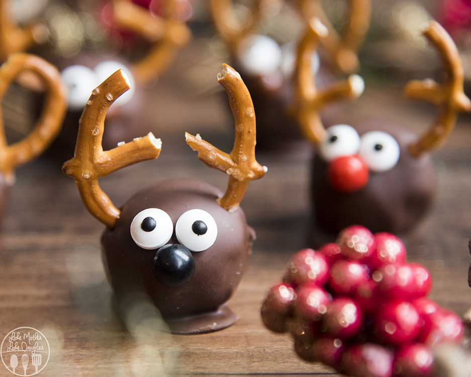 No-Bake Reindeer Cookie Balls