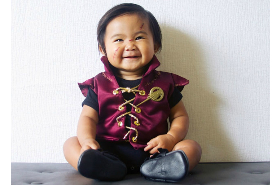Hottest pop culture baby Halloween costumes: Tyrion Lannister! photo: Leniebelle Gallardo costume: Little Ivie Rose costume shop Hottest pop culture baby Halloween costumes: Tyrion Lannister! photo: Leniebelle Gallardo costume: Little Ivie Rose costume shop