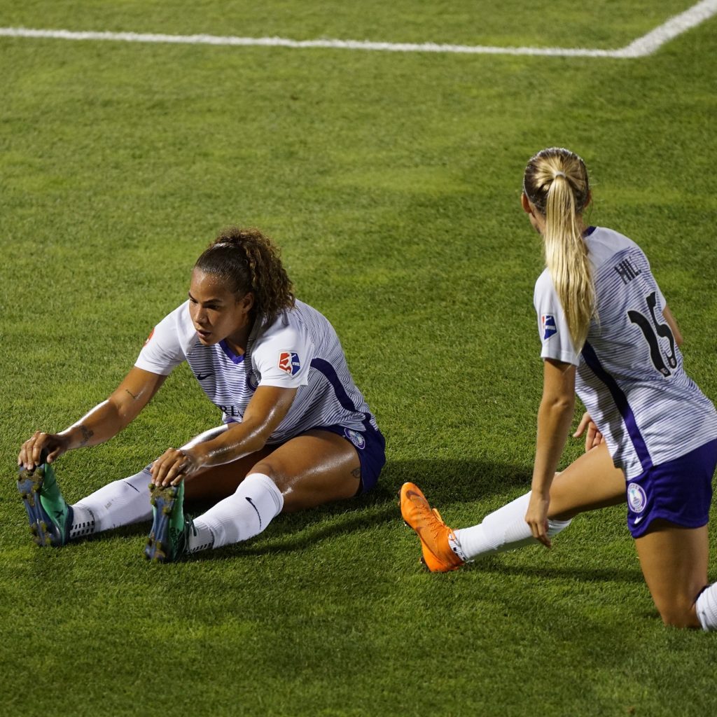 Answers to top questions about girls periods: Can girls play sports during their periods?