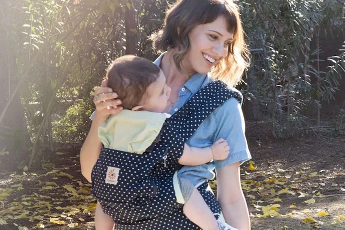 4 seriously stylish new baby carriers we love