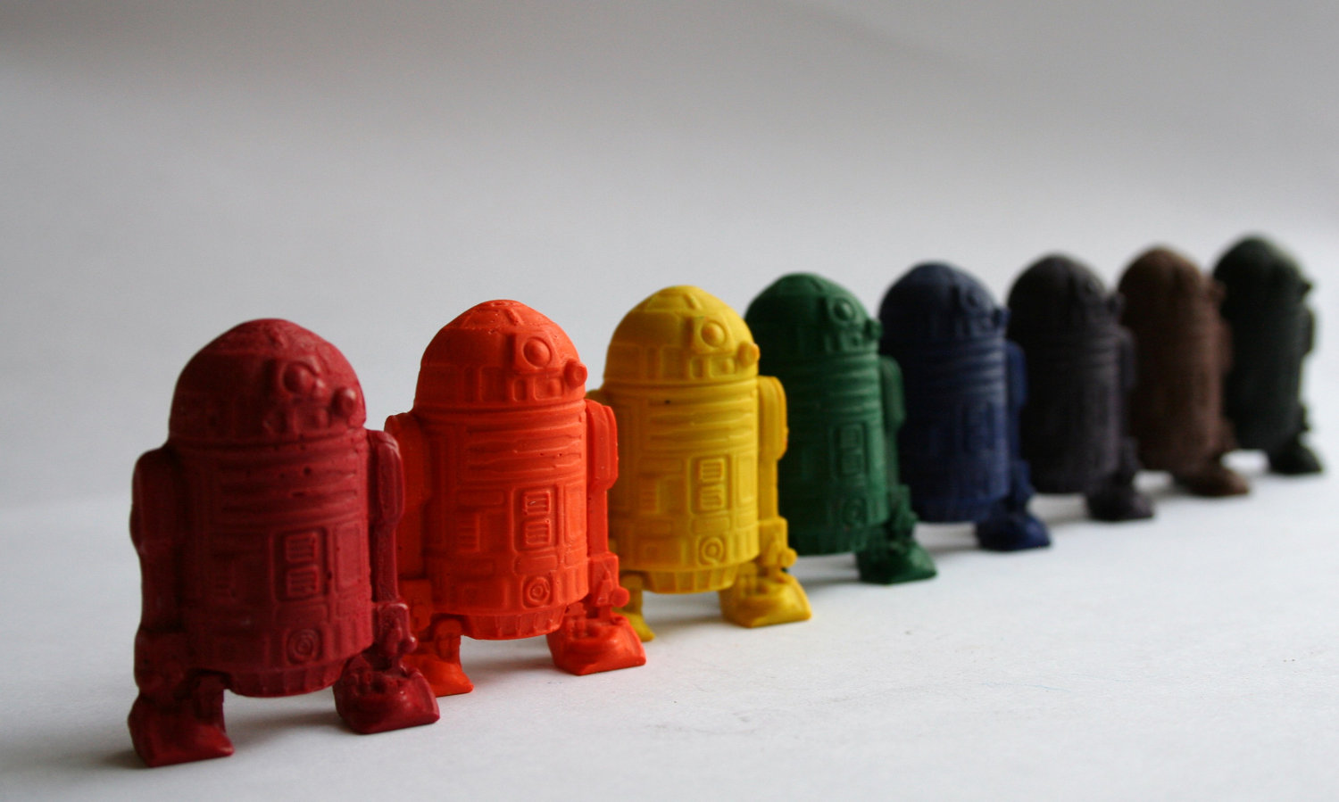 The coolest Star Wars stocking stuffers for kids: Star Wars crayons The coolest Star Wars stocking stuffers for kids: Star Wars crayons