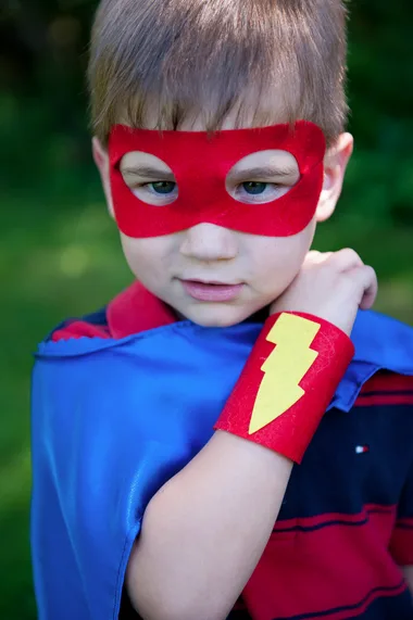 Superhero marshmallow cake pops - Look What I Made