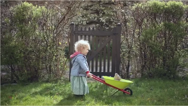 Olive Us gets kids excited to move and make and do.