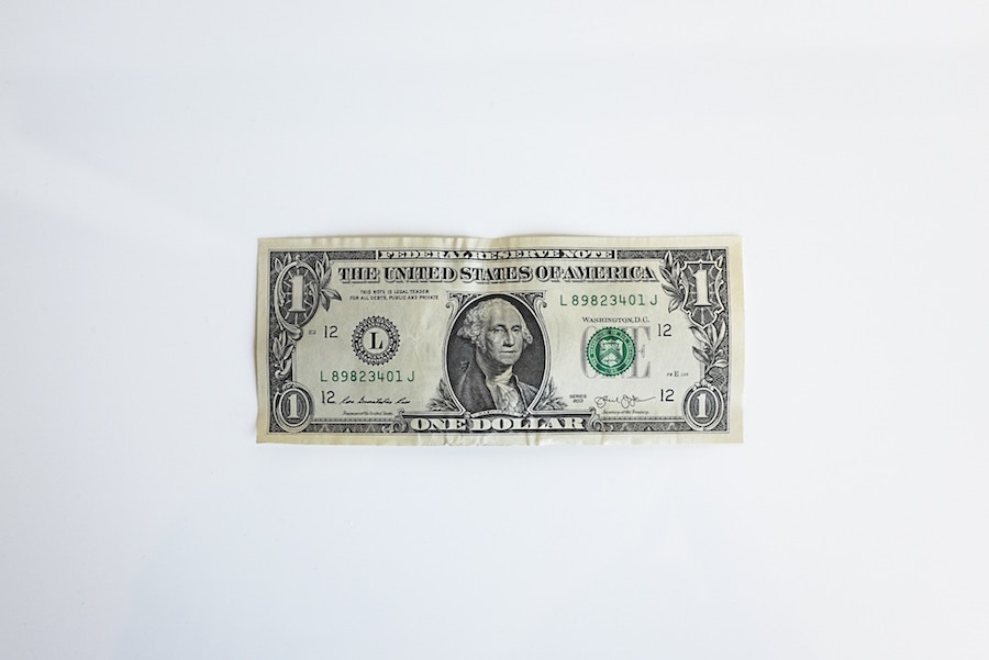 10 hard talks parents have with their kids: Tips for helping kids manage their money 10 hard talks parents have with their kids: Tips for helping kids manage their money