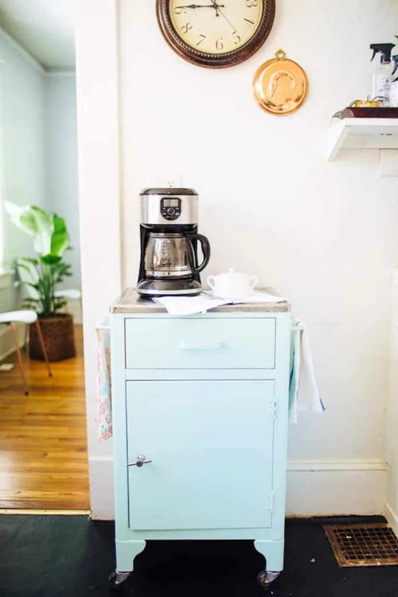 Cool DIY coffee bar carts: Vintage cart at Design Sponge
