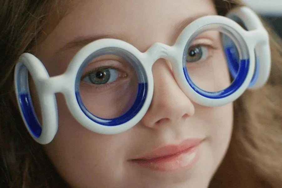 How these new motion sickness glasses from automaker Citroën could save your kids on your next trip! Wow.