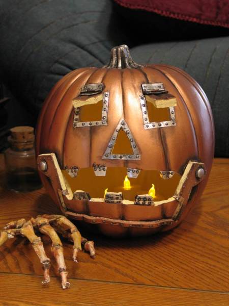 Creepiest Halloween pumpkins: Steampunk Pumpkin | Epbot