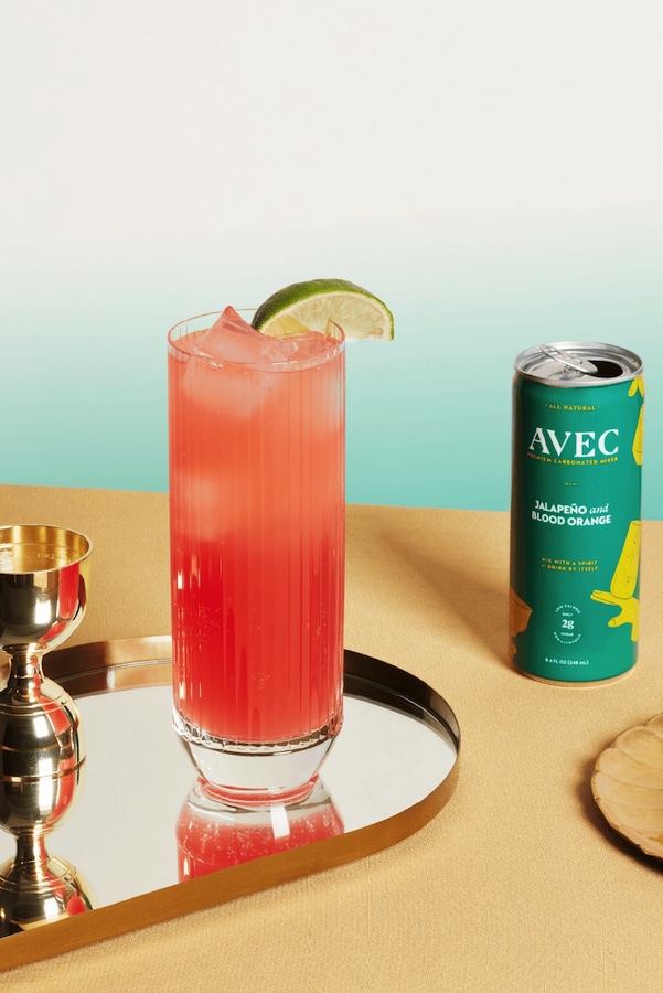 Avec beverages: Great non-alcoholic drink for a night with girlfriends, or...add booze and make it a mixer