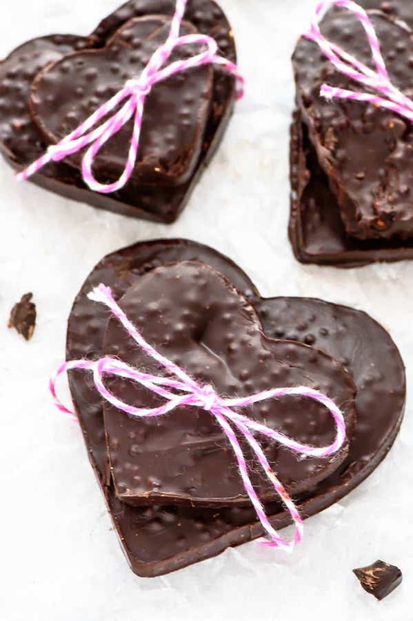 Two-Ingredient Chocolate Bark Kit Ingredients