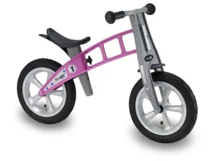 A big-kid bike for the toddler who's done with the tricycle