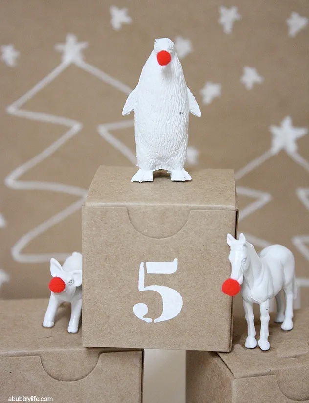 DIY Advent Calendar from A Bubbly Life DIY Advent Calendar from A Bubbly Life