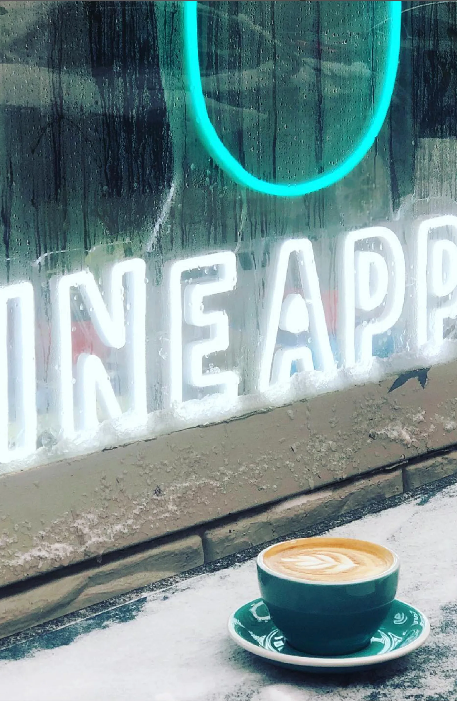 Valentine's gifts for best friends: A gift card to her favorite local coffee shop