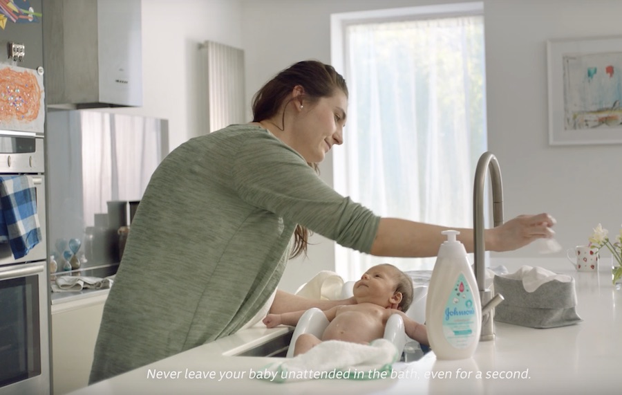 How to wash a newborn: Proven tips and tricks | Sponsored by Johnson's How to wash a newborn: Proven tips and tricks | Sponsored by Johnson's
