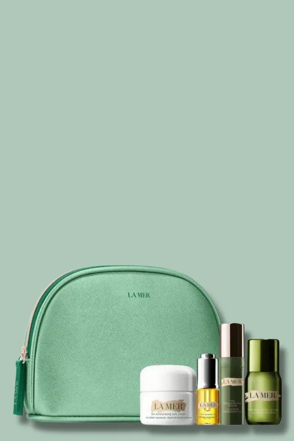 This versatile Waverley 2 bag from Lo and Sons can be worn 4 ways