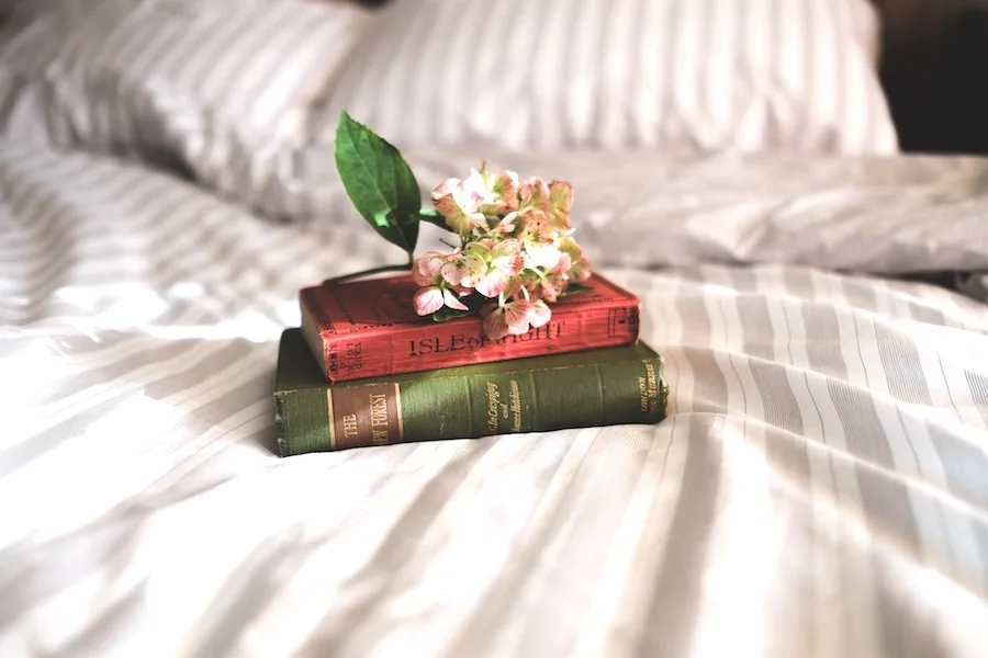Things to put in a guest room: Tips for turning a kids' room into one