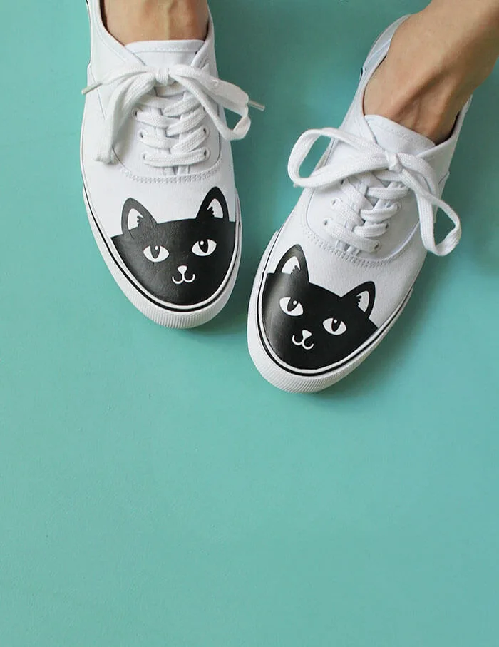Important for DIY sneakers designs: Top rated fabric markers that are affordable!