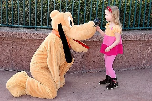 The Cool Mom Picks guide to a cooler Orlando vacation. Part 1: Money saving tips.