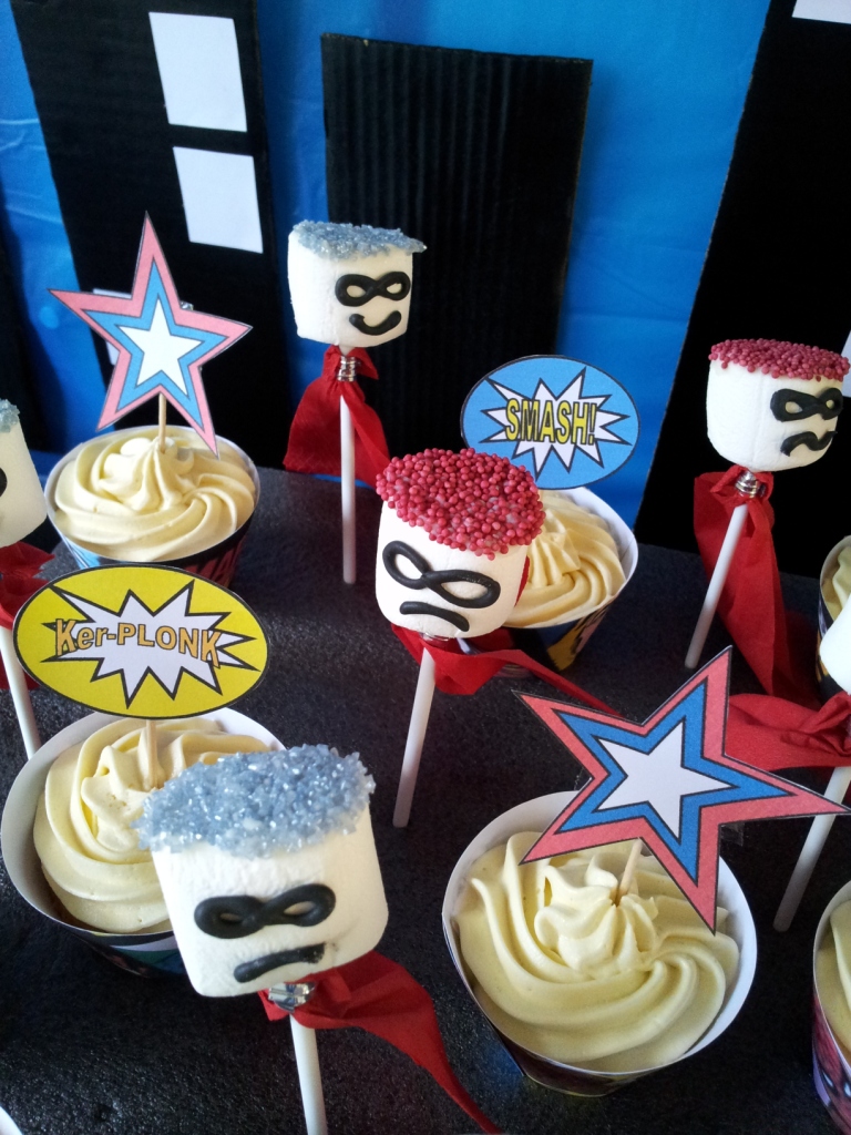 Superhero marshmallow cake pops - Look What I Made | Cool Mom Picks Superhero marshmallow cake pops - Look What I Made | Cool Mom Picks