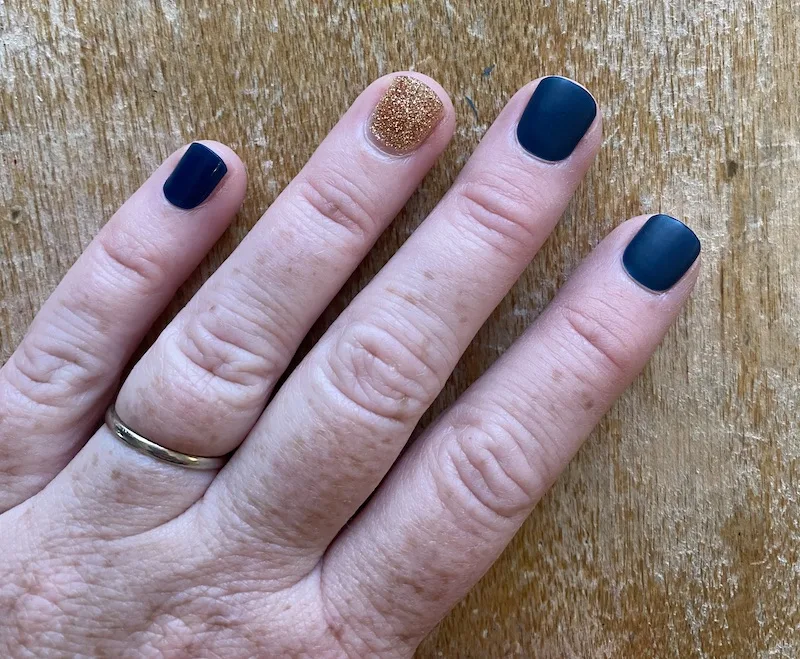 How well do at-home gel manicure kits really work? We tried one to see.