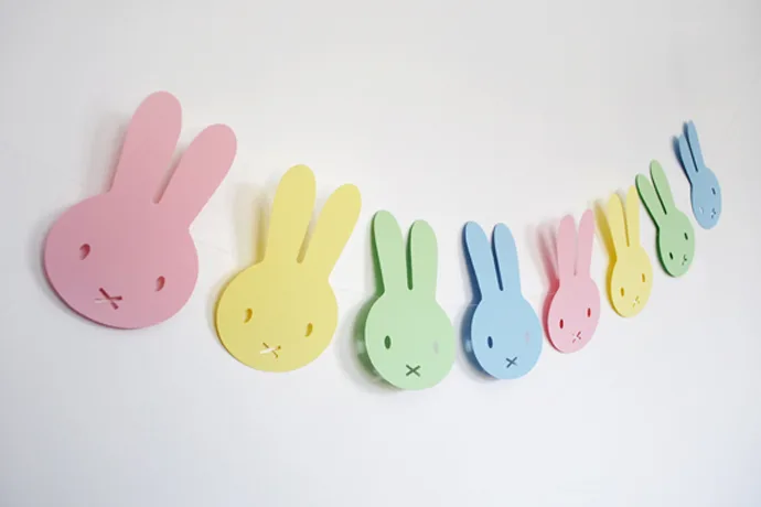 Easter Garland: And other free Easter printables!